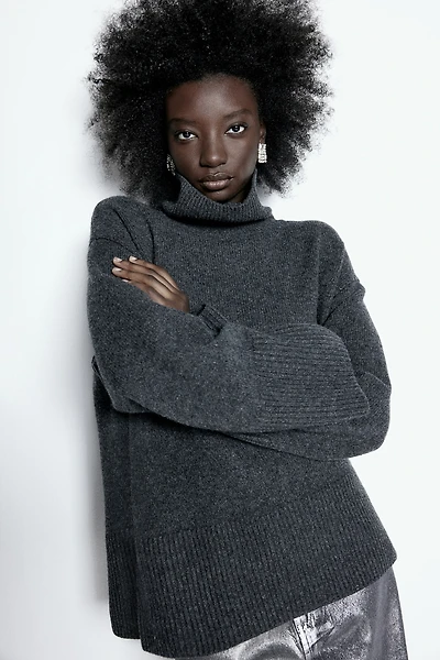 Cashmere-Blend Turtleneck Sweater