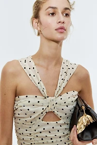 Robe plissée avec jupe évasée