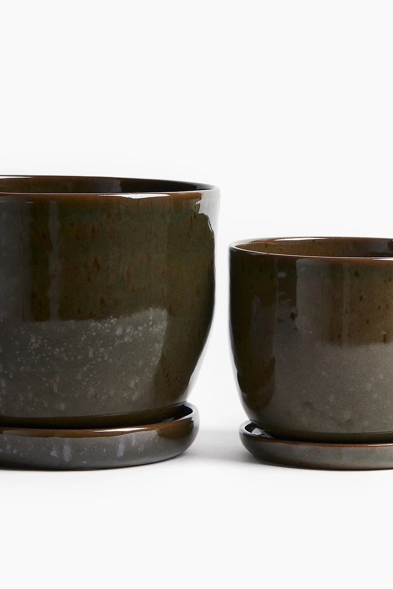 Terracotta Plant Pot ad Saucer