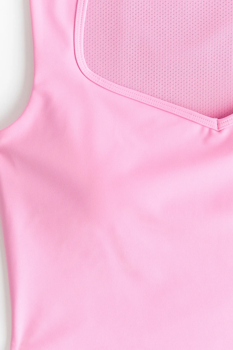 Sports Tank Top with SculptMove™