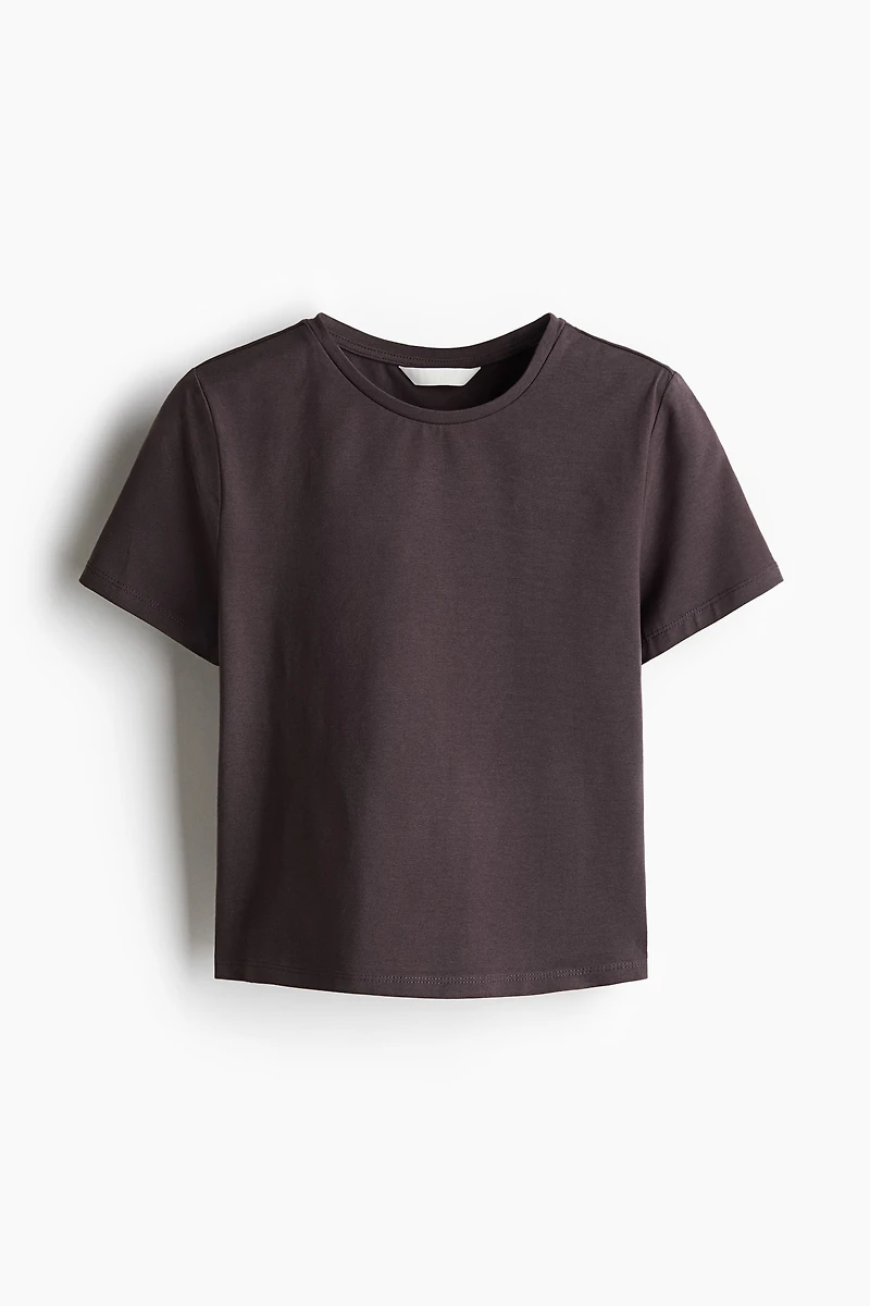 Short T-Shirt