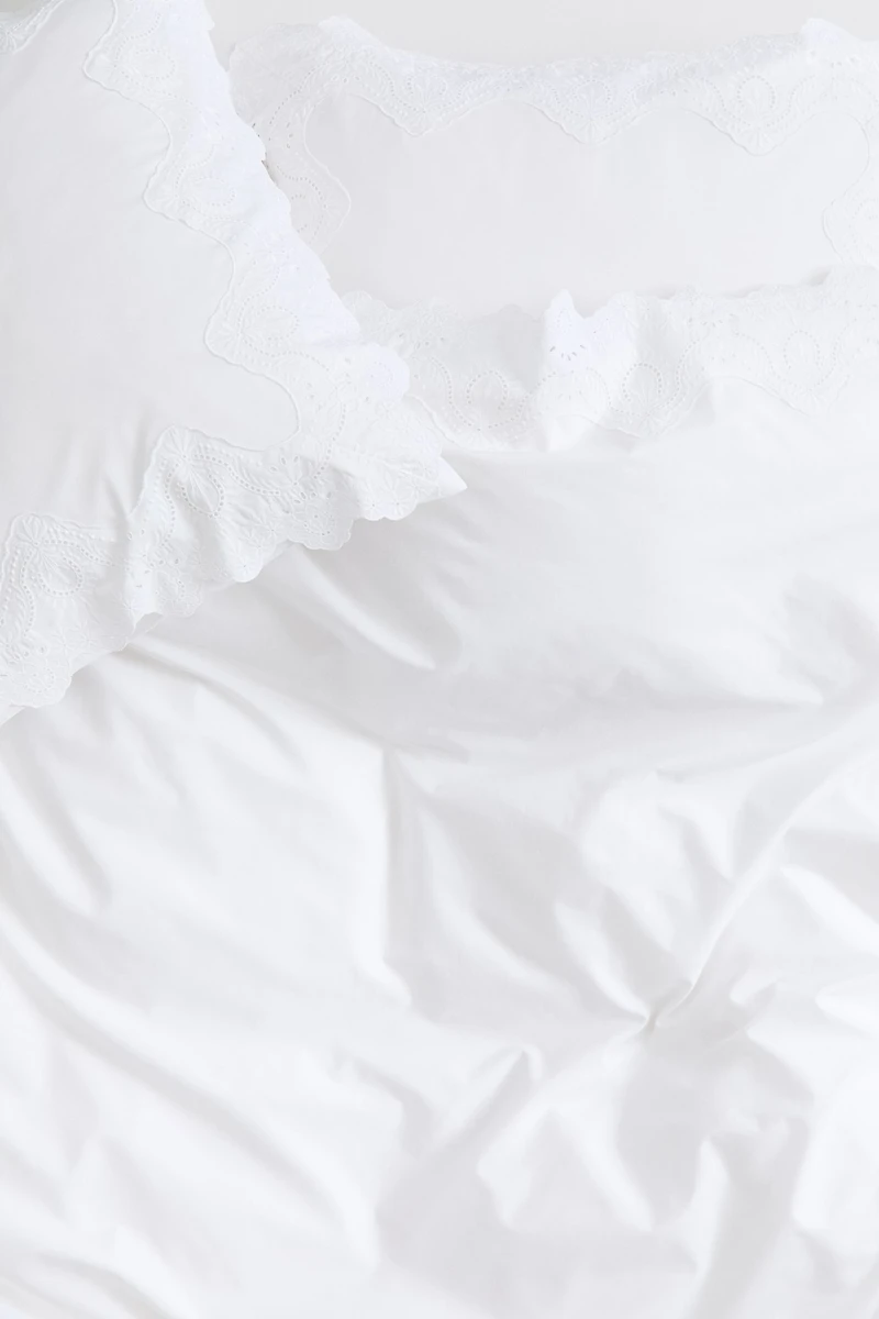 Eyelet-Embroidered King/Queen Duvet Cover Set