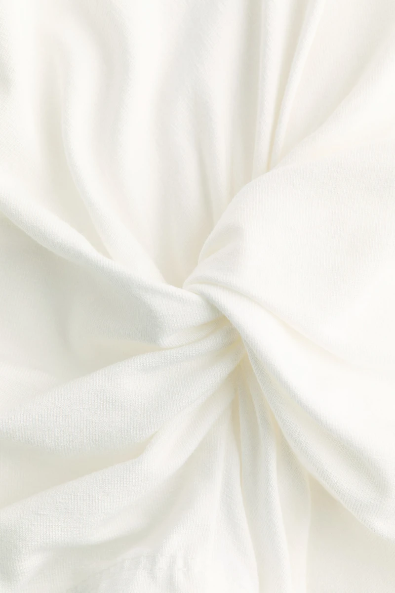 Twist-Detail High-Low Top