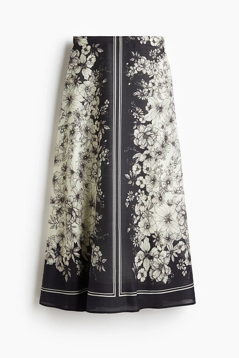 Voluminous Maxi Skirt