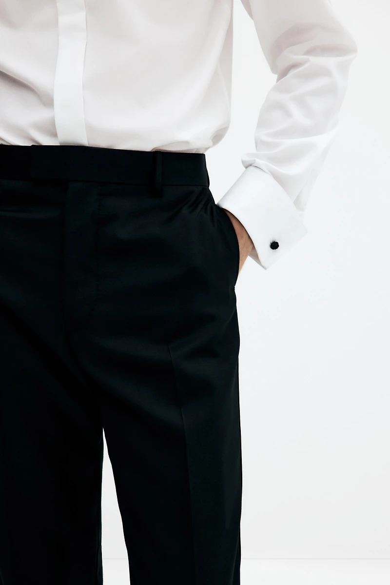 Chemise de d'habit près du corps