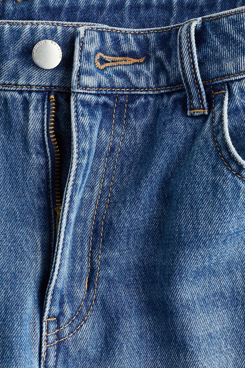 Jean droit taille haute avec détail foulard