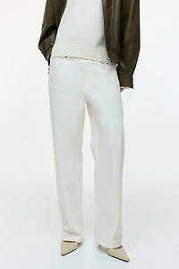 Jean classique aux jambes larges