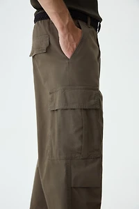 Relaxed-Fit Cargo Pants