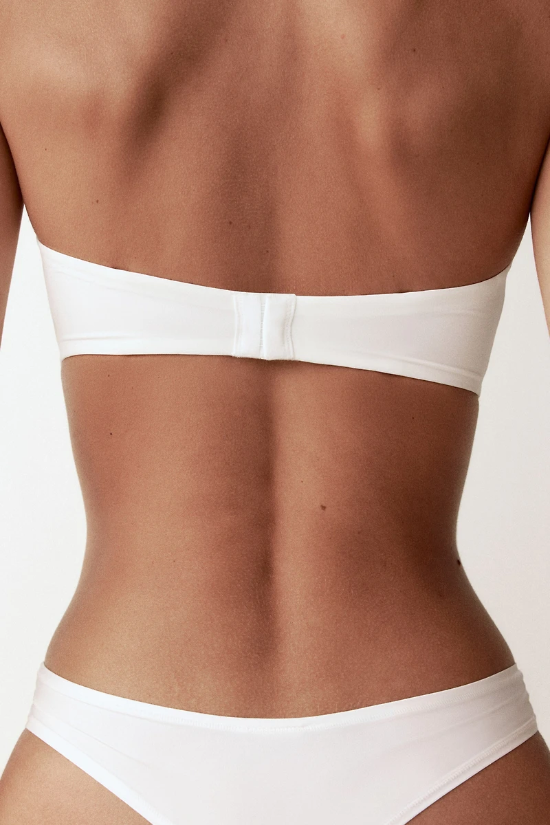 Soft-cup Push-up Balconette Bra