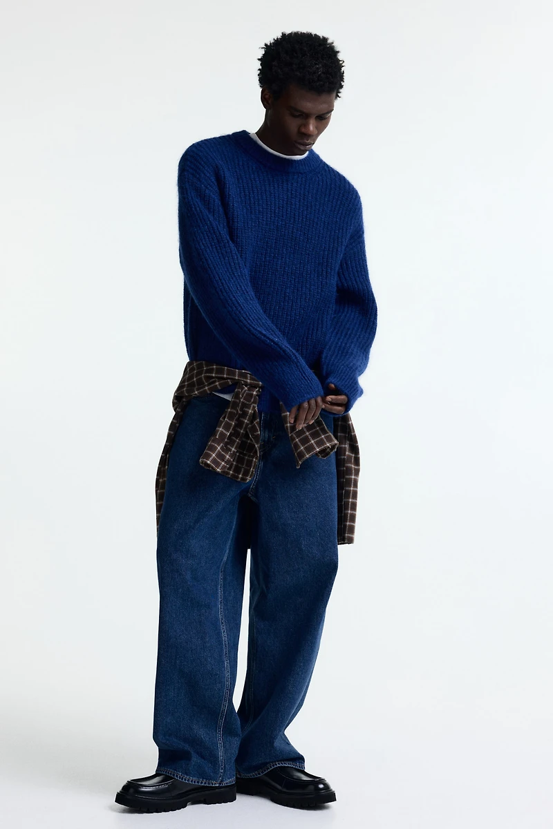 Loose-Fit Rib-Knit Sweater