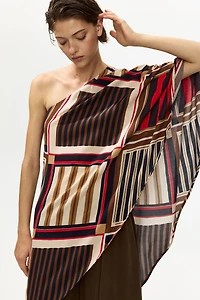 Haut cape asymétrique en satin