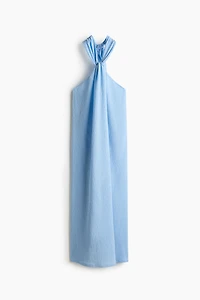 Robe dos nu avec détail torsadé