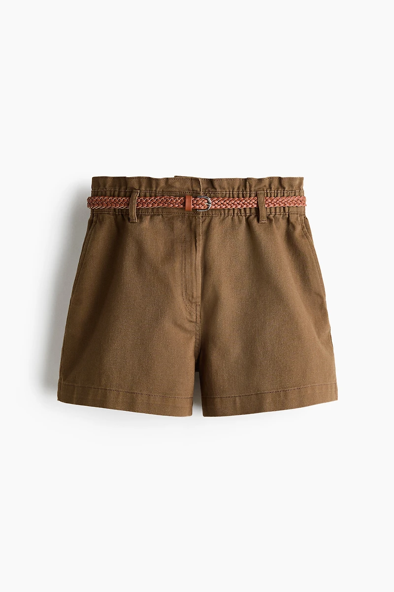 Short en sergé avec ceinture
