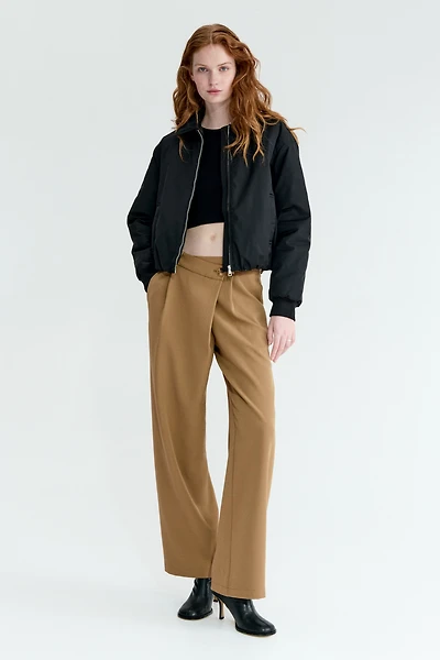 Pantalon chic à effet croisé
