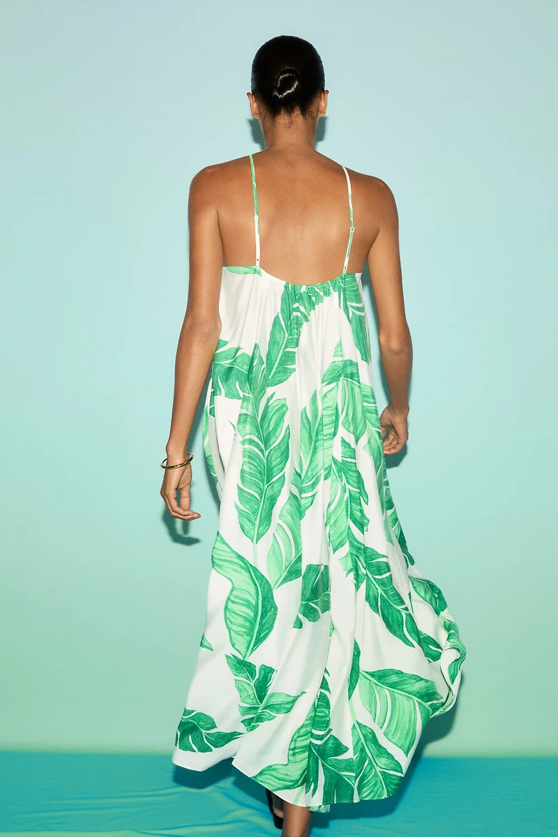Robe à bretelles fines