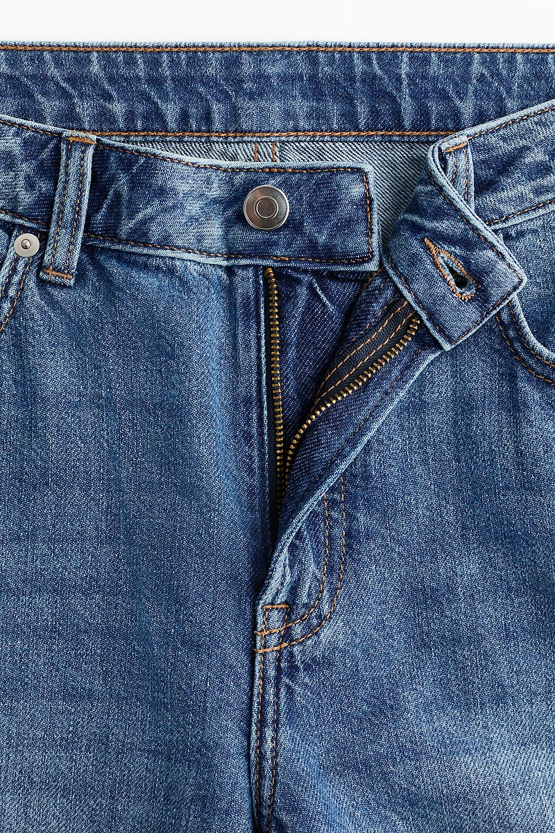 Wide Regular Jeans with Side Stripes