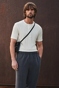 T-shirt côtelé près du corps