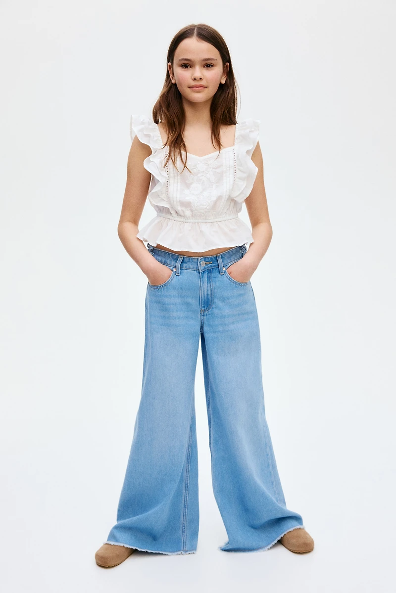 Wide-Leg Jeans