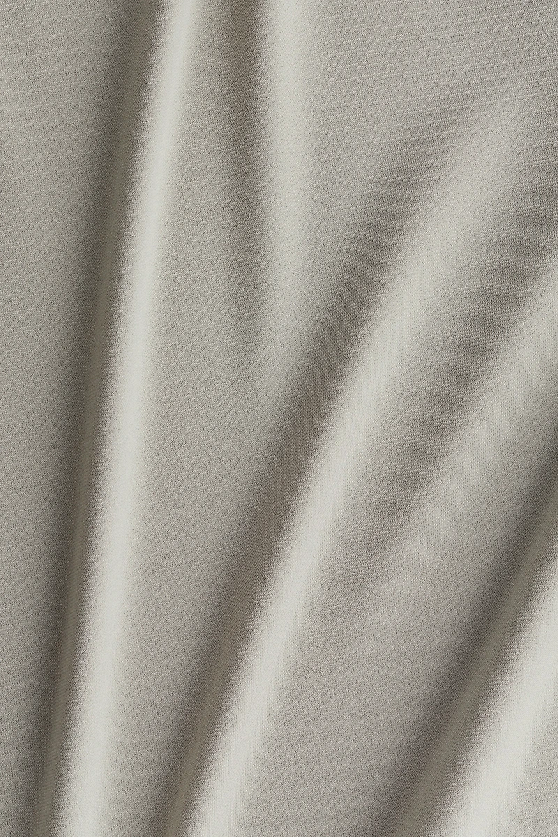 Haut en microfibre avec col cheminée
