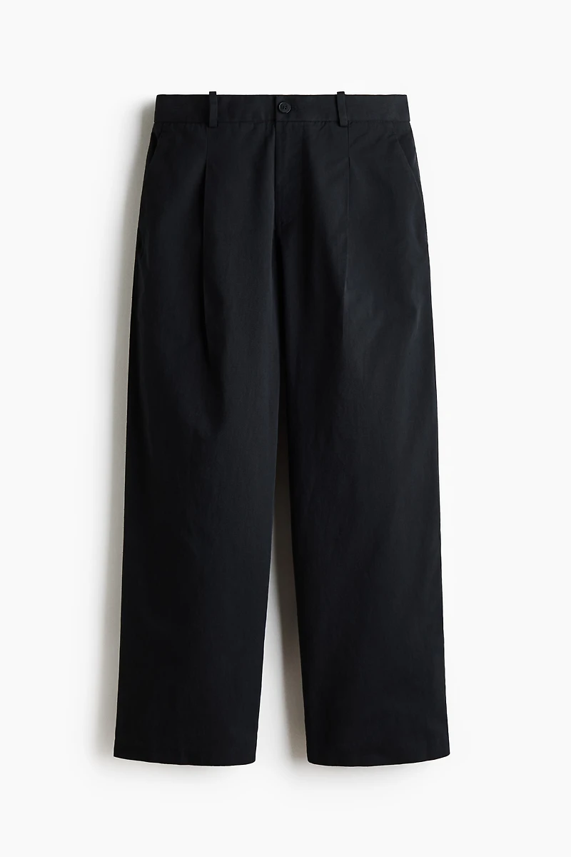 Loose-Fit Tailored Pants