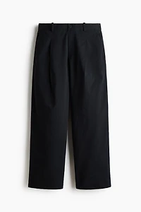 Loose-Fit Tailored Pants