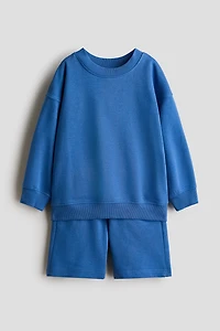 2-Piece Sweatshirt and Sweatshorts Set