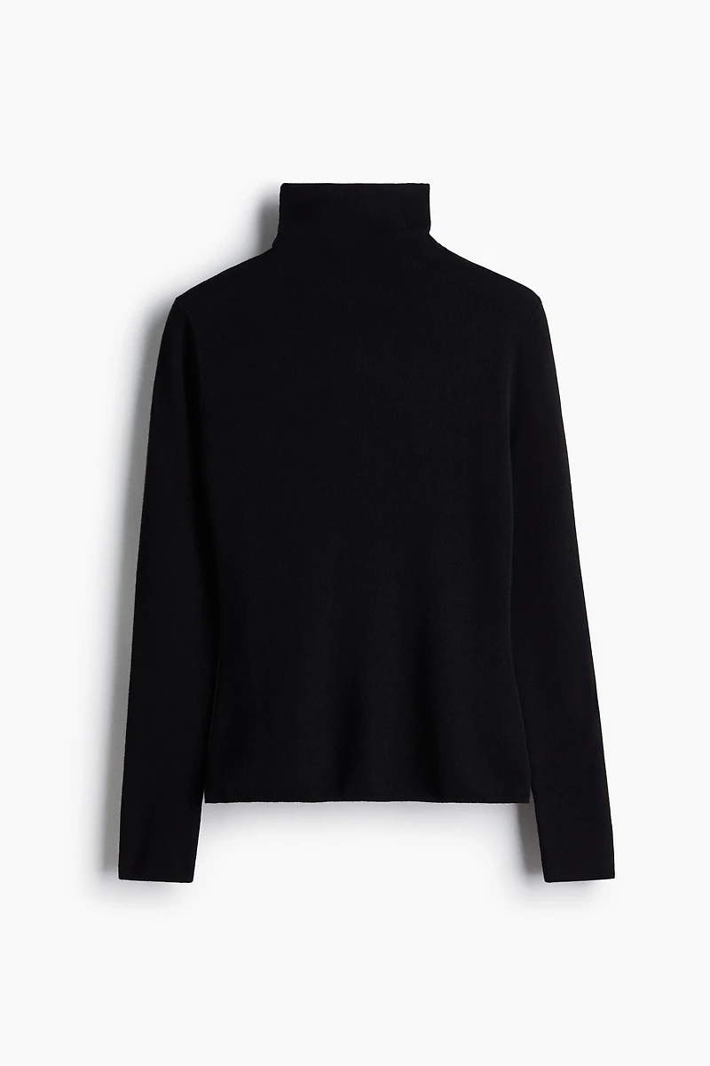 Fine-Knit Mock Turtleneck Top