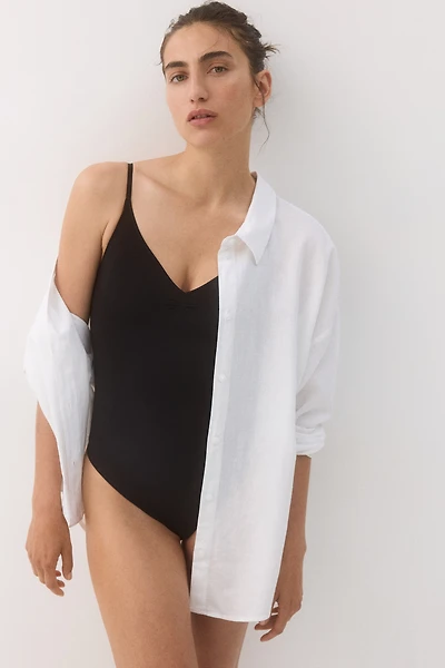 Maillot string gainant et sculptant