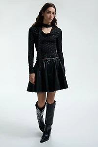 Haut avec détail façon écharpe