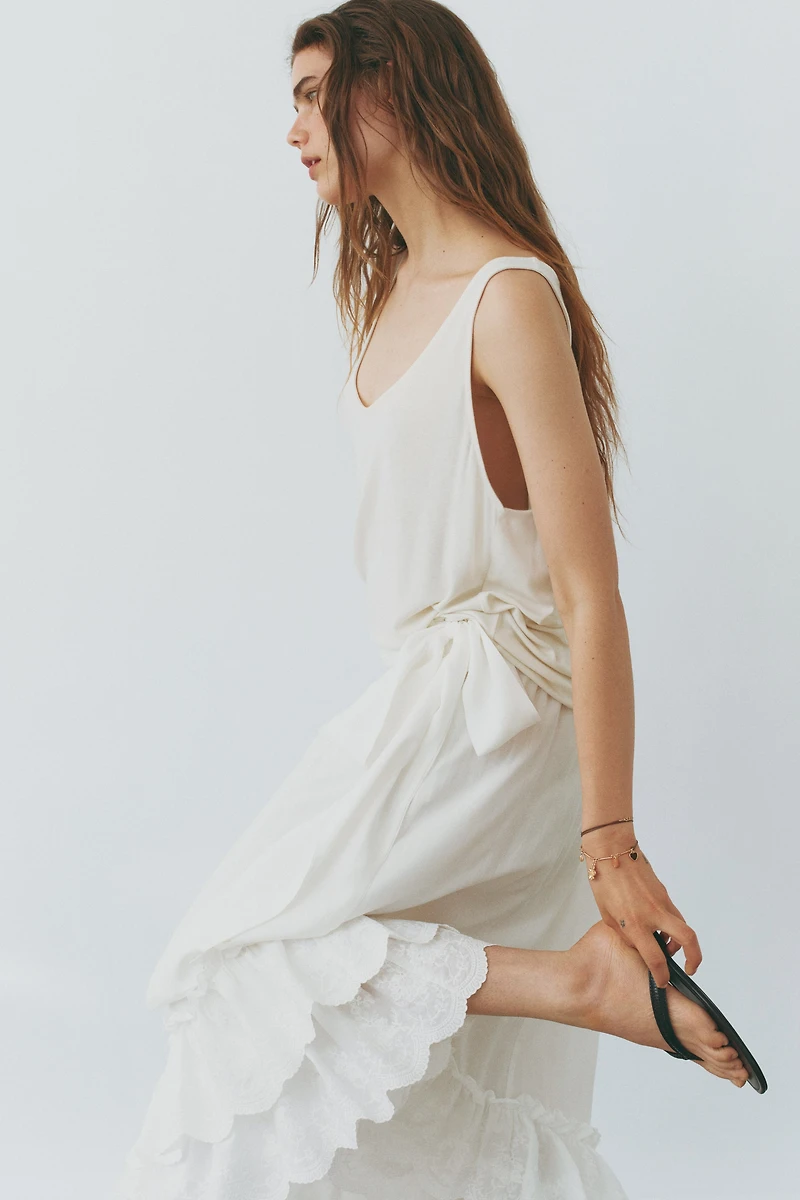 Embroidered Ruffle-Trimmed Skirt