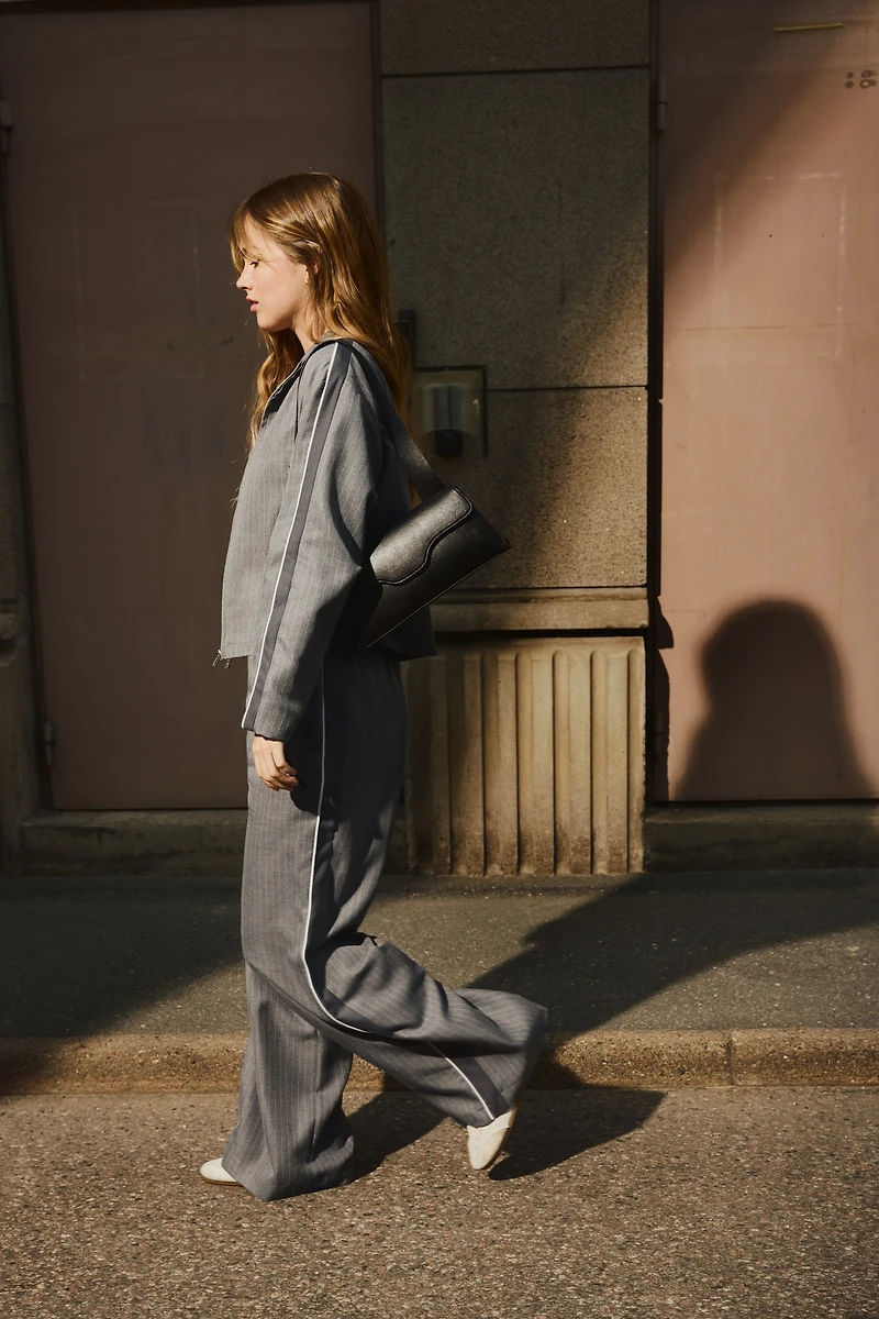 Wide-Leg Drawstring Pants