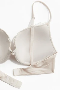 Soutien-gorge pigeonnant en microfibre et dentelle