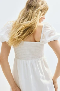 Robe en coton avec manches bouffantes