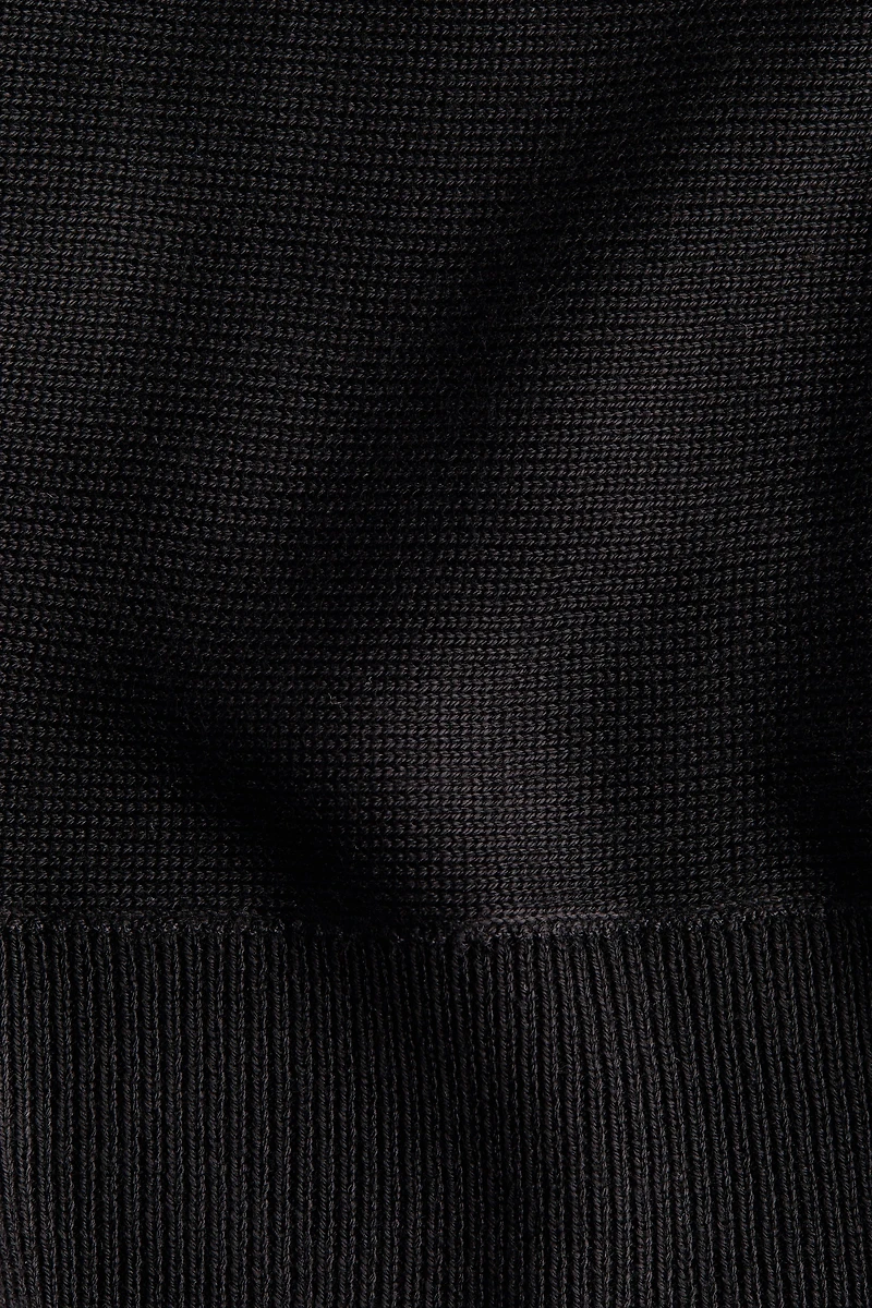 Haut à manches chauve-souris en tricot fin