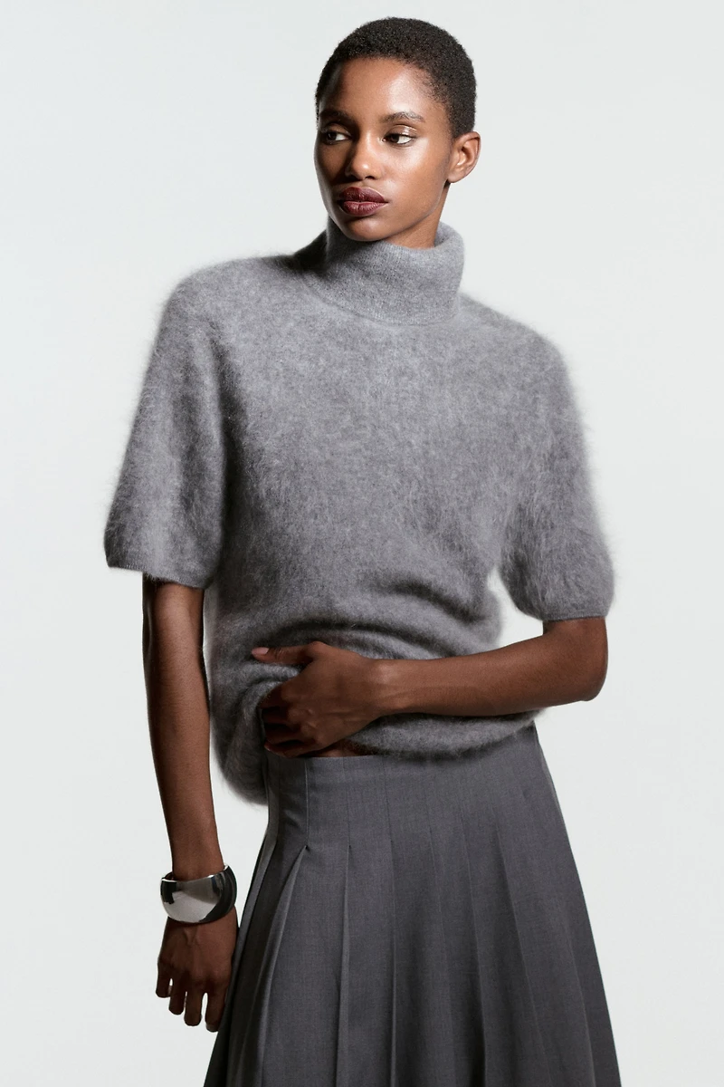 Brushed Cashmere Turtleneck Top