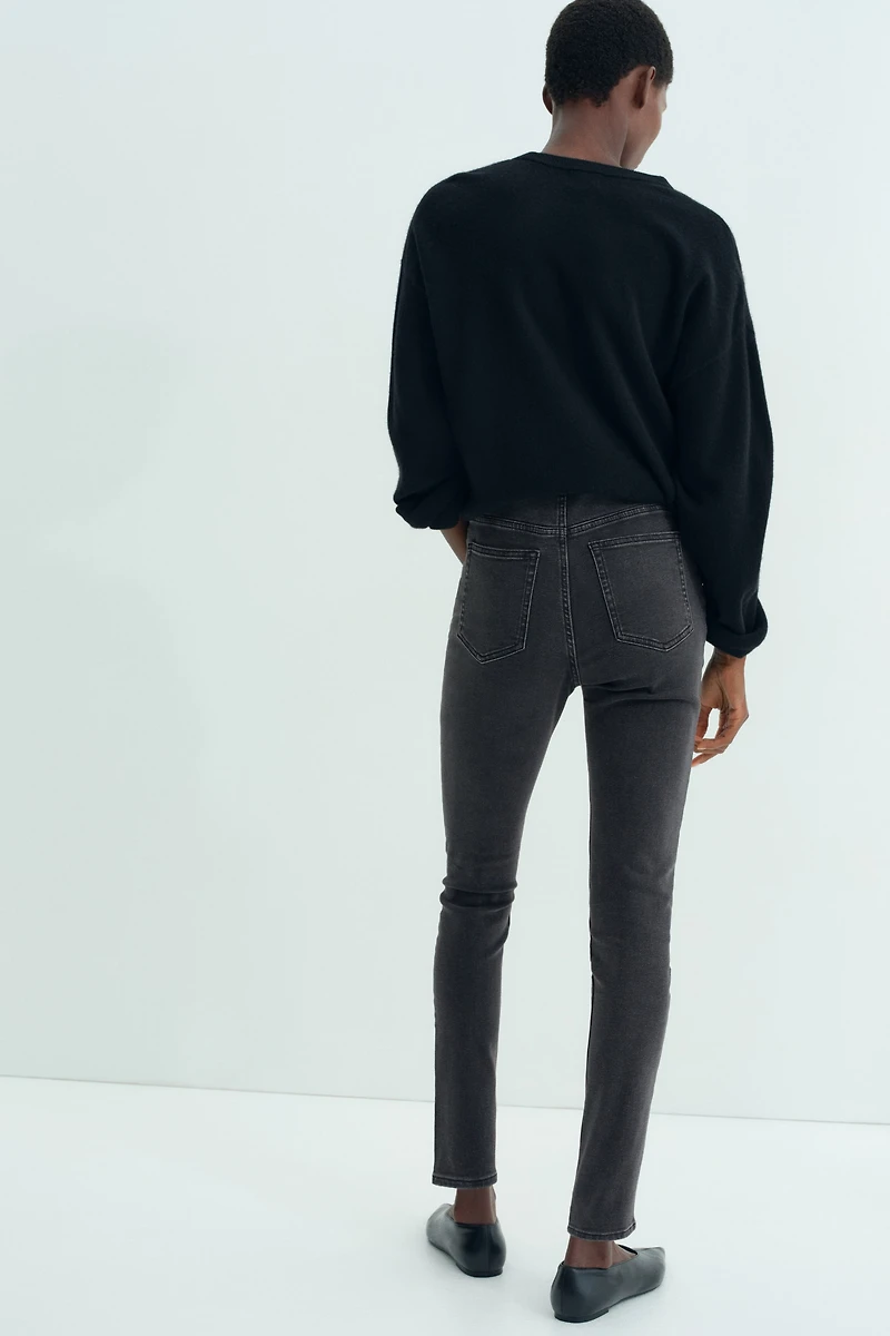 MAMA Skinny Jeans