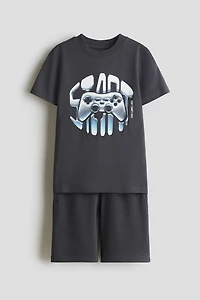 2-Piece T-Shirt and Sweatshorts Set
