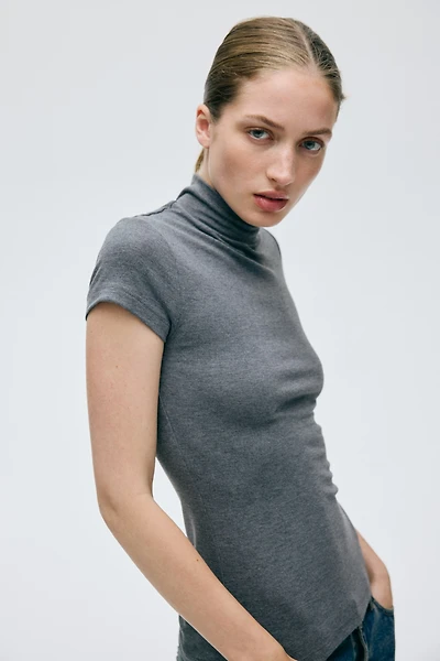 Haut à col cheminée en viscose