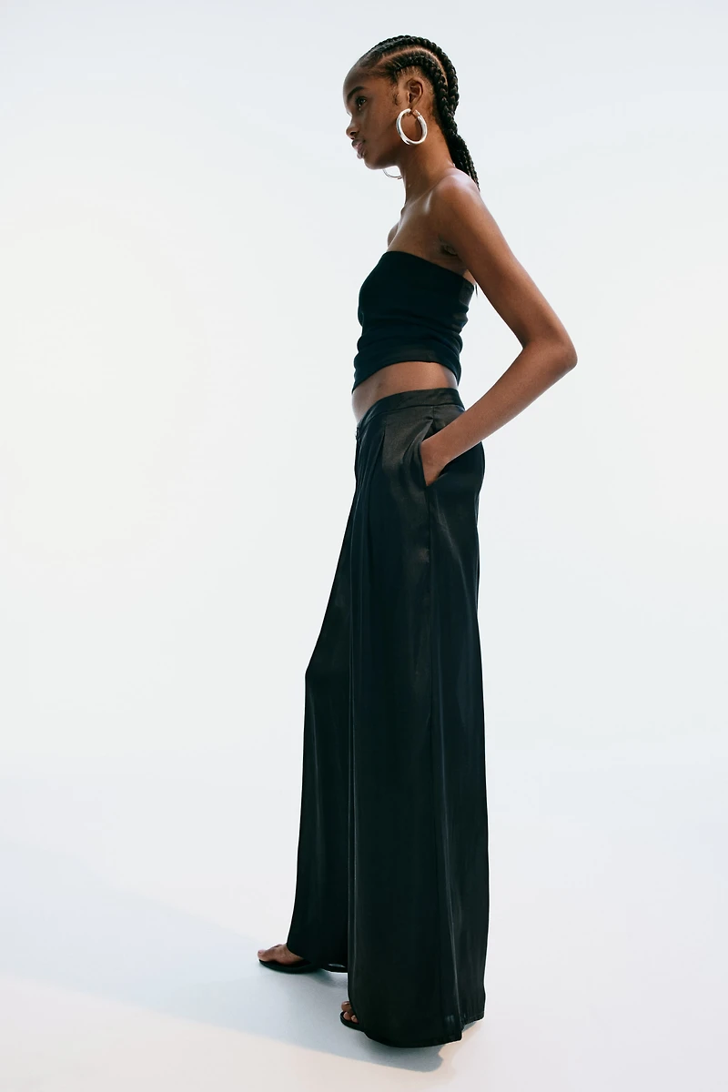 Pantalon large en satin