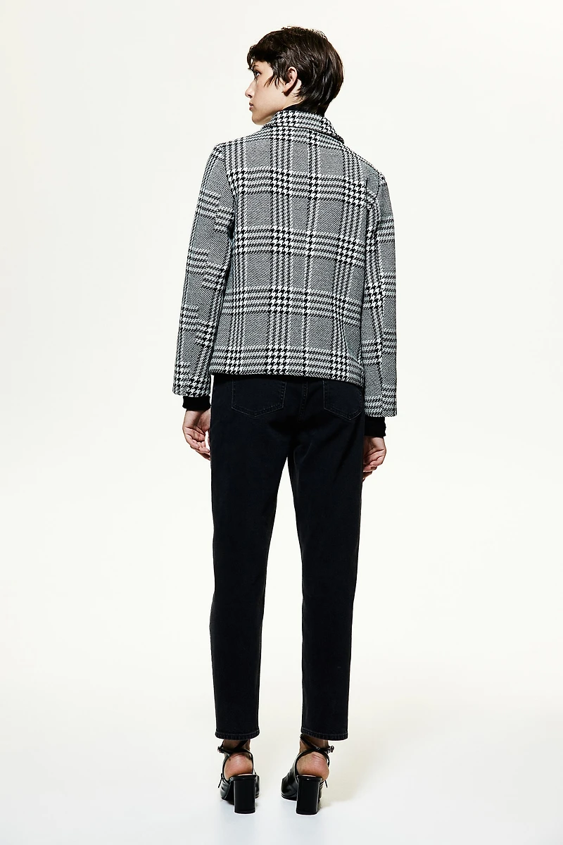 High Rise Slim Leg Mom Jeans