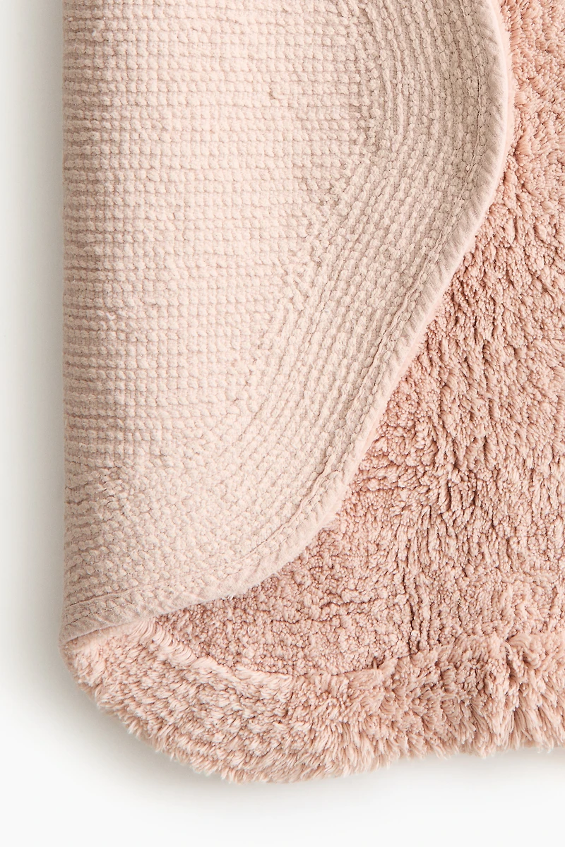 Tufted Cotton Bath Mat