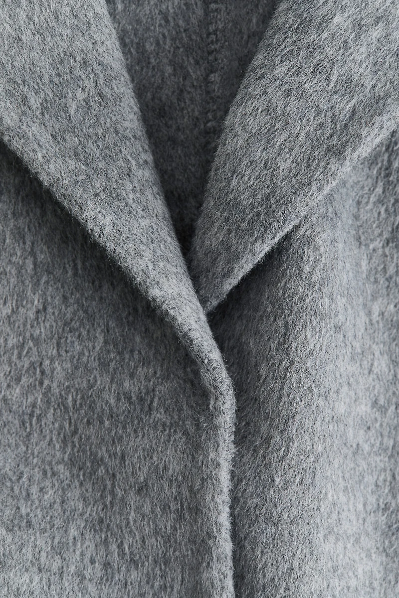 Manteau fait main en laine mélangée