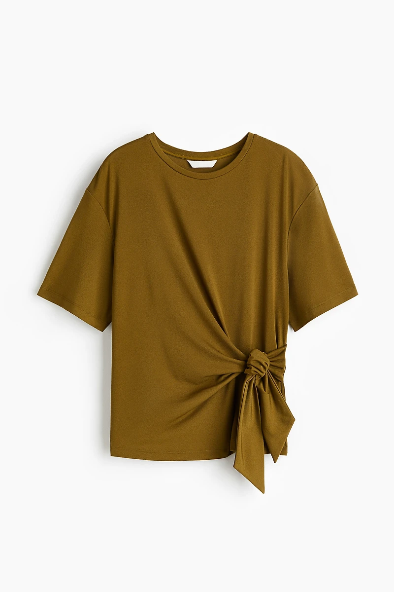 Tie-Detail Top