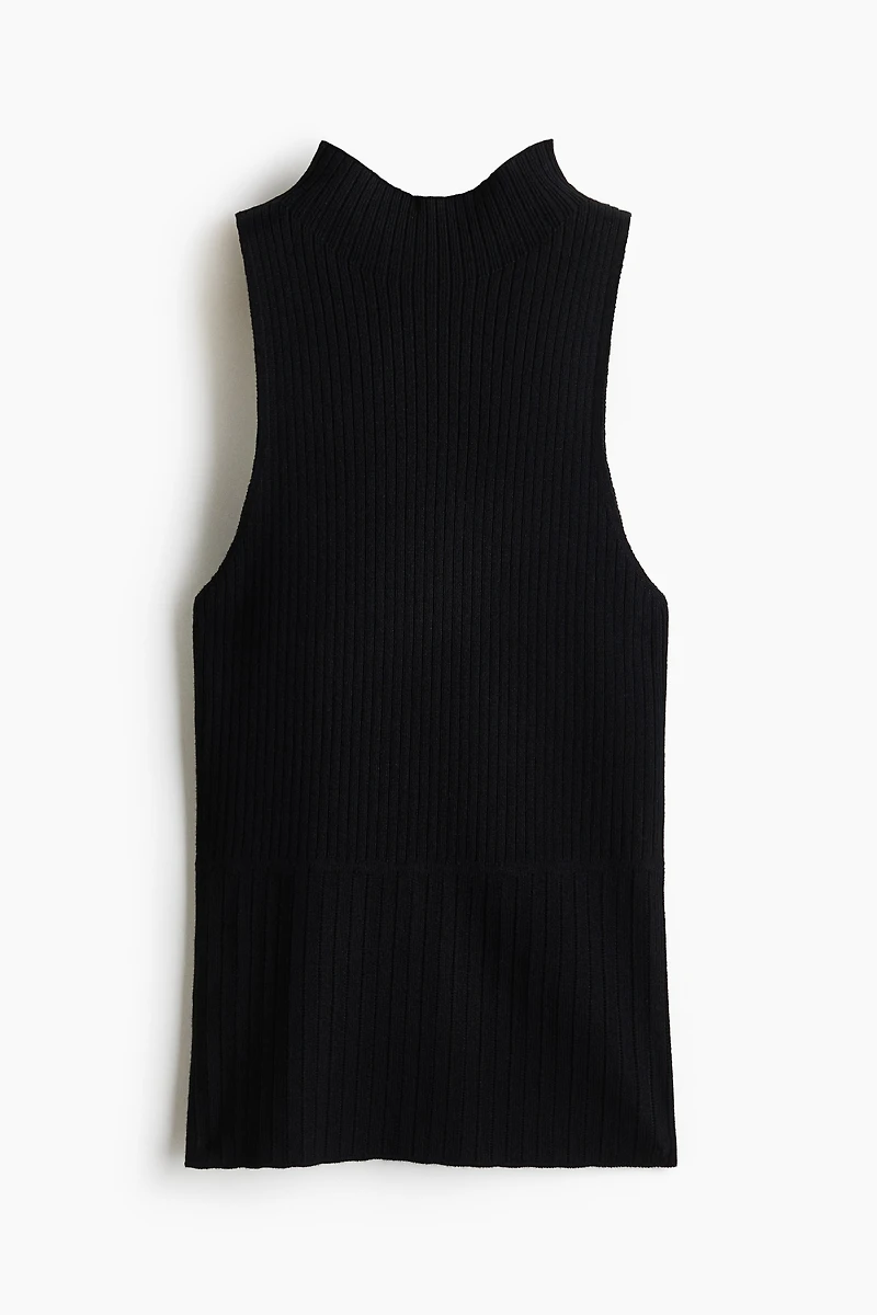 Rib-knit turtleneck top