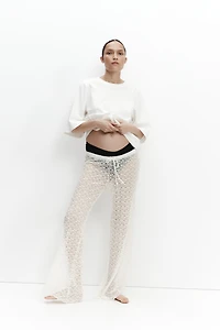 MAMA Pantalon évasé façon dentelle
