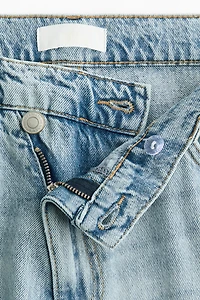 Straight Leg High Waist Jeans