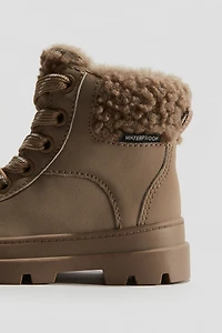 Bottines imperméables à lacets