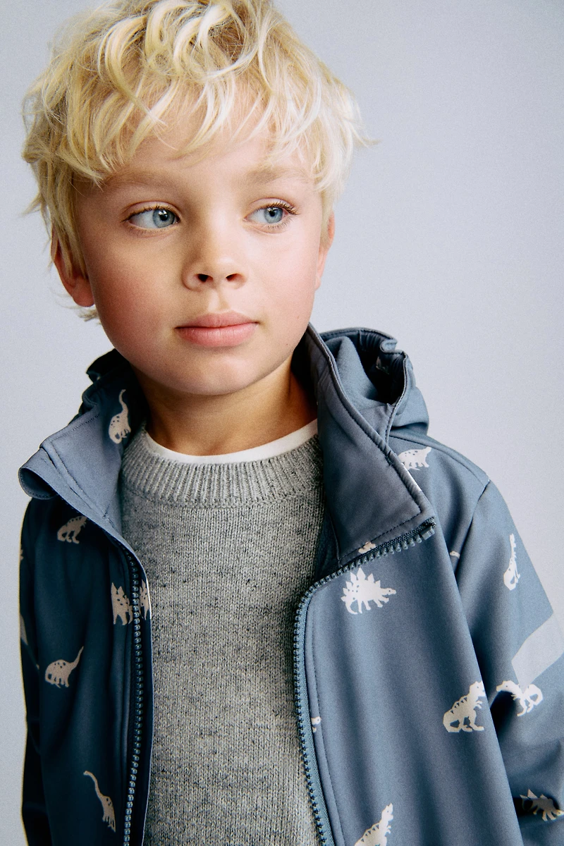 Water-resistant Softshell Jacket