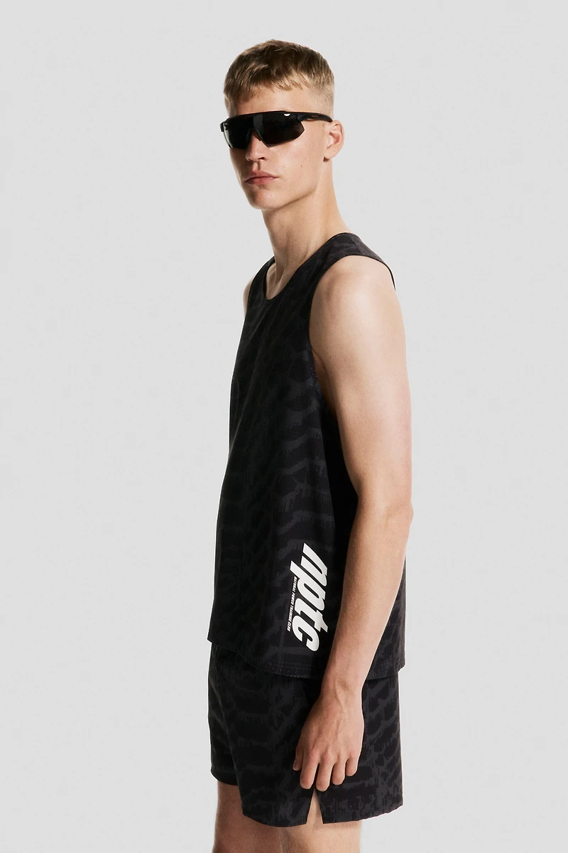 Sports Tank Top with DryMove™