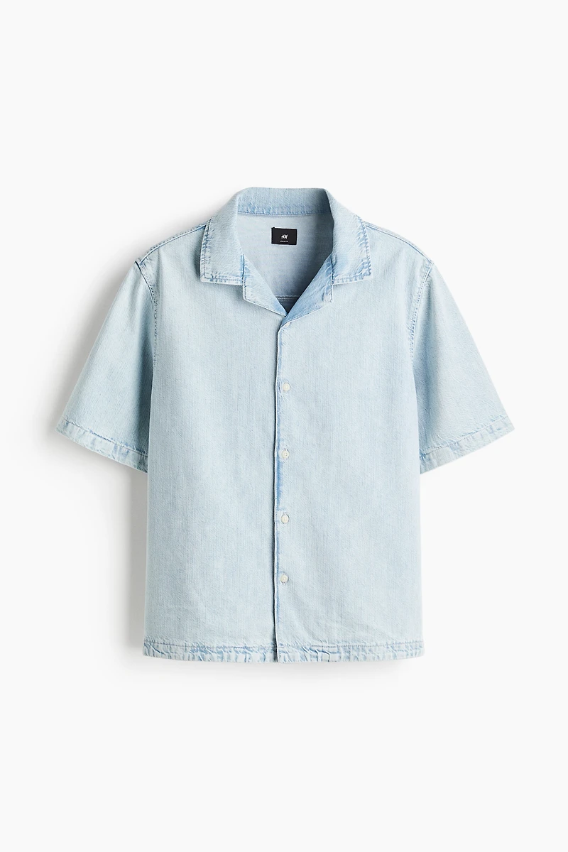Chemise coupe classique en denim avec col cubain